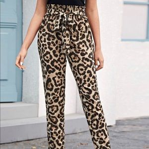 Paperbag Waist Belted Leopard Print Pants size XL